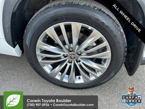 Certified 2026 Toyota Highlander Platinum AWD/4WD image 34