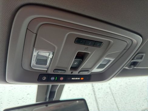 Used 2020 Chevrolet Silverado 2500 LTZ w/ LTZ Plus Package image 19