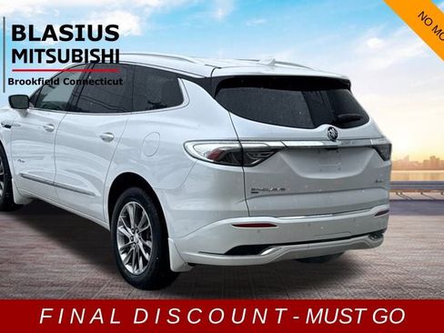 Used 2022 Buick Enclave Avenir image 6