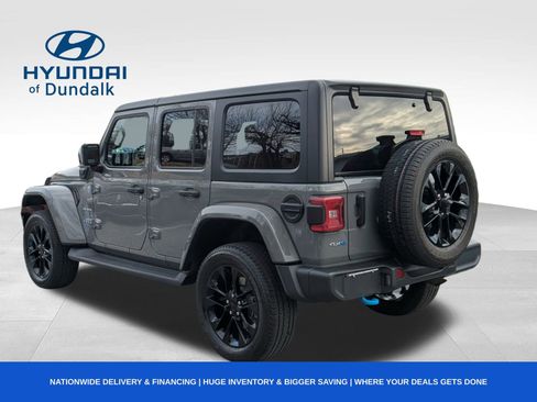 Used 2023 Jeep Wrangler Unlimited Sahara w/ Cold Weather Group image 3