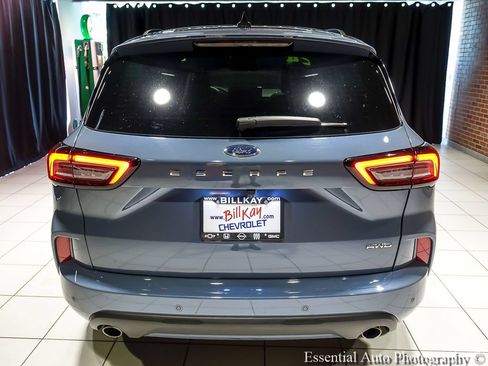 Used 2024 Ford Escape ST-Line w/ Tech Pack #1 AWD/4WD image 7