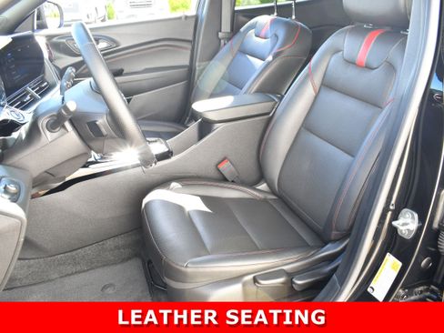 Used 2024 Chevrolet Trax RS w/ Driver Confidence Package image 21