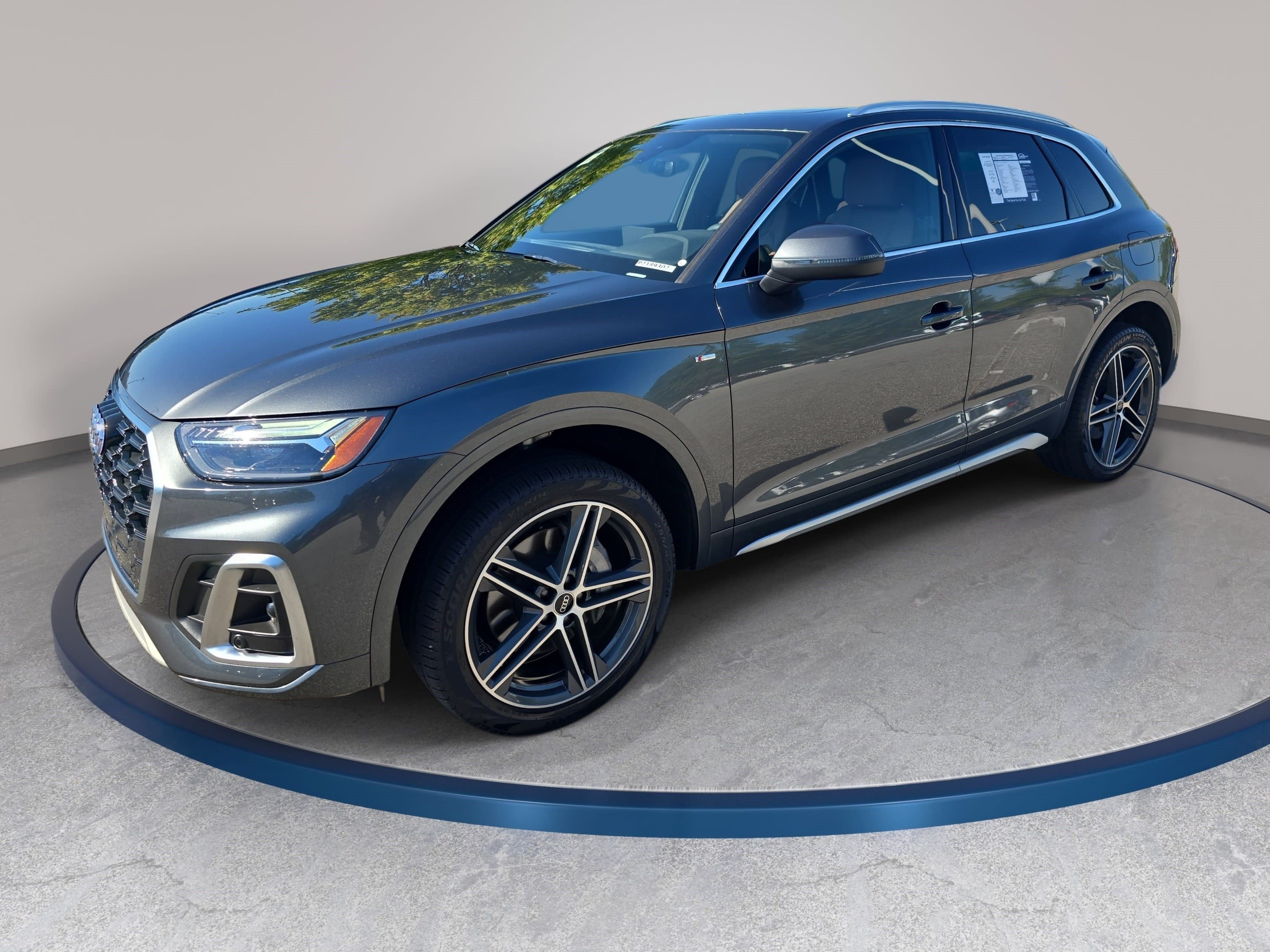 Used 2023 Audi Q5 e Premium AWD/4WD image 1