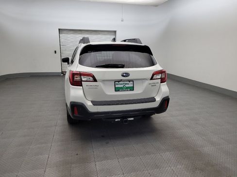 Used 2019 Subaru Outback 3.6R Limited w/ Popular Package #2 AWD/4WD image 6