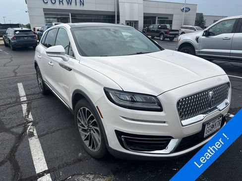 Used 2019 Lincoln Nautilus Reserve AWD/4WD image 3