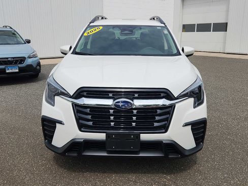 Certified 2025 Subaru Ascent Premium AWD/4WD image 2