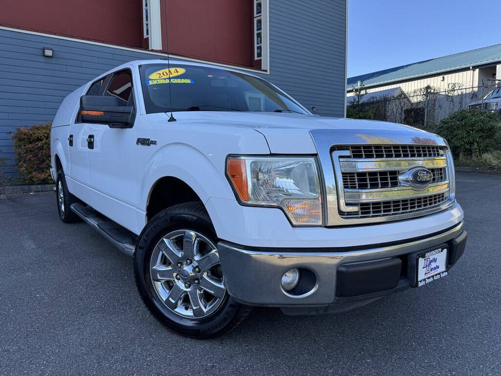 Used 2014 Ford F150 XLT w/ XLT Chrome Package RWD image 1