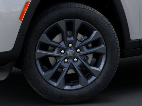New 2026 Jeep Grand Cherokee L Limited AWD/4WD image 8