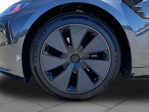 Used 2025 Tesla Model 3 RWD image 10
