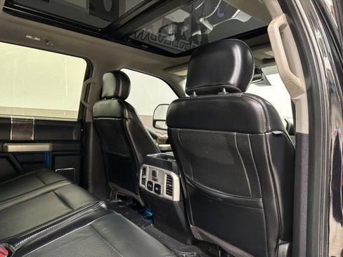 Used 2019 Ford F250 Lariat w/ Lariat Ultimate Package image 67