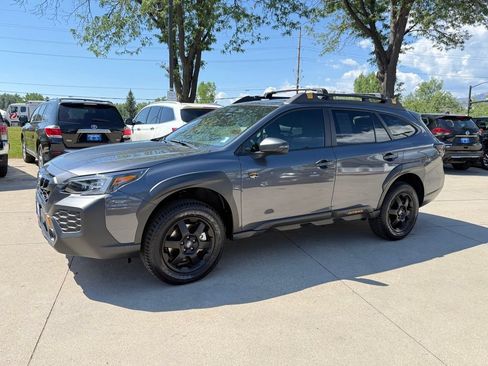 Used 2025 Subaru Outback Wilderness AWD/4WD image 7