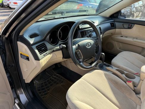 Used 2009 Kia Optima LX w/ Convenience Pkg image 17