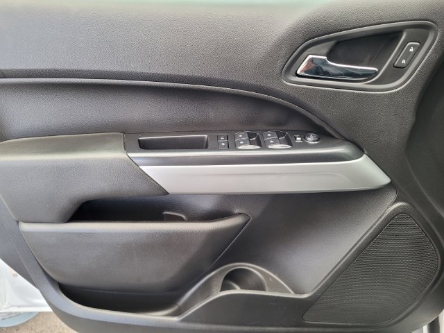 Used 2018 Chevrolet Colorado ZR2 AWD/4WD image 22