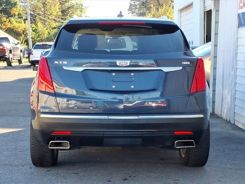 Used 2019 Cadillac XT5 Premium Luxury w/ Driver Assist Package image 4