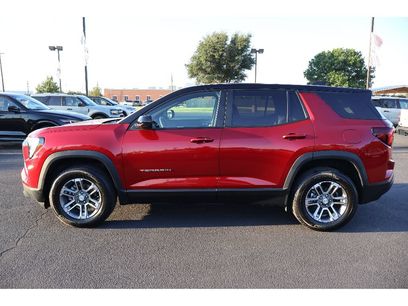 Used 2025 GMC Terrain Elevation
