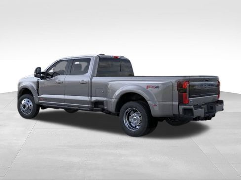 New 2026 Ford F450 Platinum w/ FX4 Off-Road Package AWD/4WD image 4