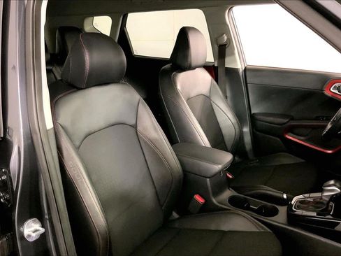 Certified 2023 Kia Soul GT-Line FWD image 7