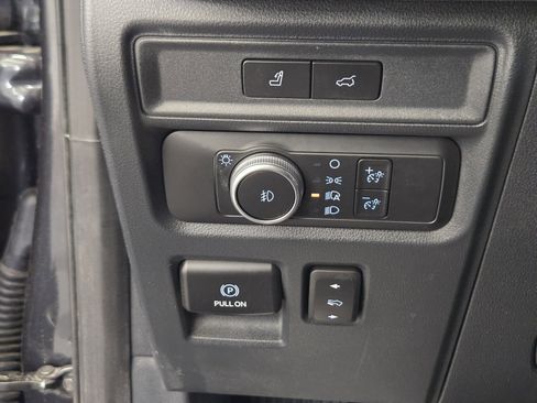 Certified 2022 Ford Expedition XLT image 20