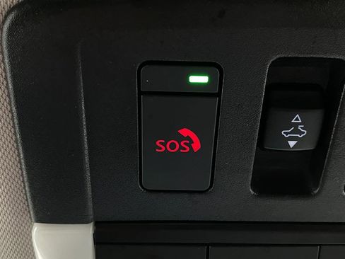 Used 2024 Mitsubishi Outlander SEL image 29