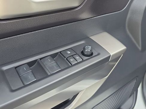 Used 2023 Toyota Tundra SR5 w/ SR5 Premium Package image 18