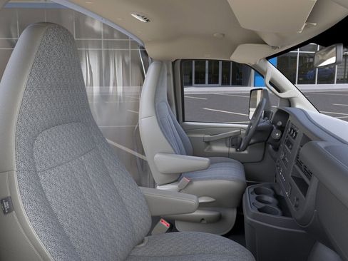 New 2025 Chevrolet Express 3500 w/ Power Convenience Package RWD image 17