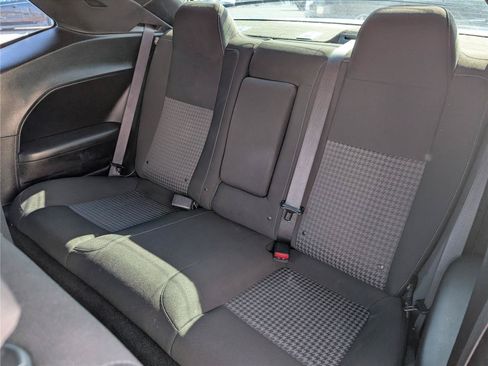 Used 2022 Dodge Challenger GT RWD image 15