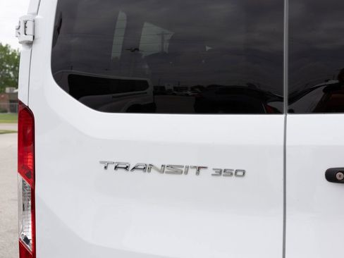 Used 2024 Ford Transit 350 XLT RWD image 7
