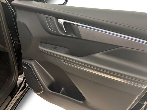 Certified 2025 Buick Enclave Sport Touring image 15