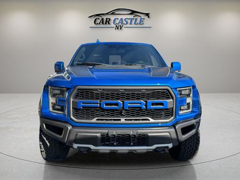 Used 2019 Ford F150 Raptor w/ Equipment Group 802A Luxury image 3