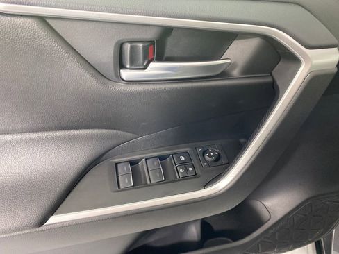 New 2025 Toyota RAV4 XLE w/ Convenience Package image 12