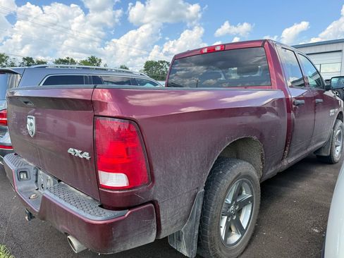 Used 2017 RAM 1500 Express w/ Express Value Package AWD/4WD image 9