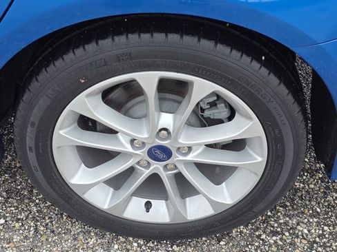 Used 2020 Ford Fusion SE FWD image 39
