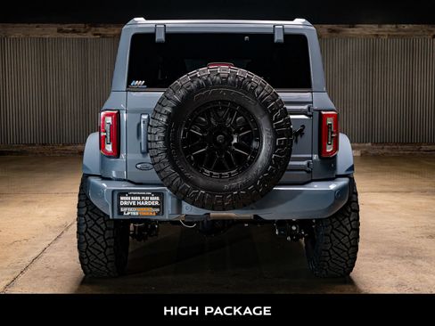 Used 2024 Ford Bronco Wildtrak image 8