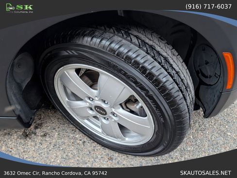 Used 2016 MINI Cooper 4-Door Hardtop image 31