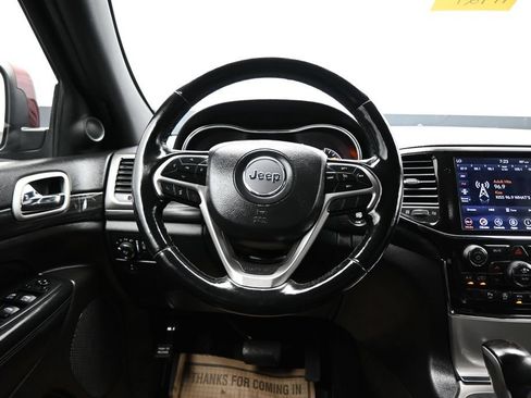 Used 2021 Jeep Grand Cherokee Laredo X AWD/4WD image 15