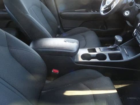 Used 2018 Kia Optima LX image 9