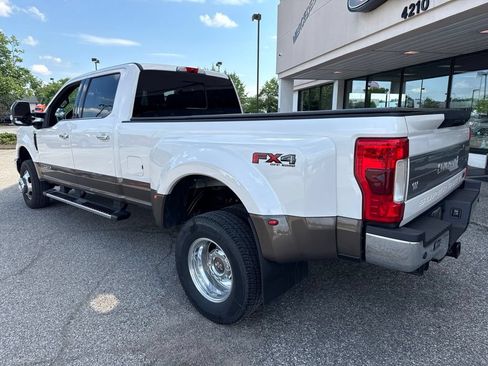 Used 2017 Ford F350 King Ranch w/ Tow Technology Bundle AWD/4WD image 11