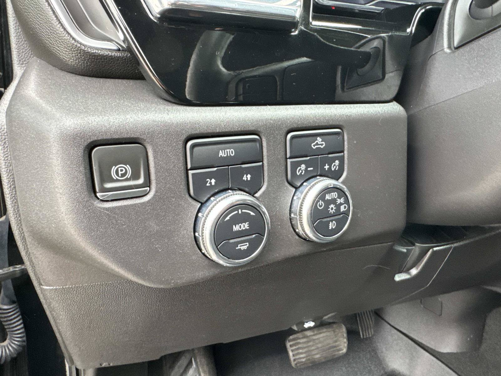 Used 2024 GMC Sierra 1500 Elevation AWD/4WD image 38