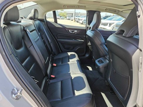 Used 2024 Volvo S60 B5 Core FWD image 20
