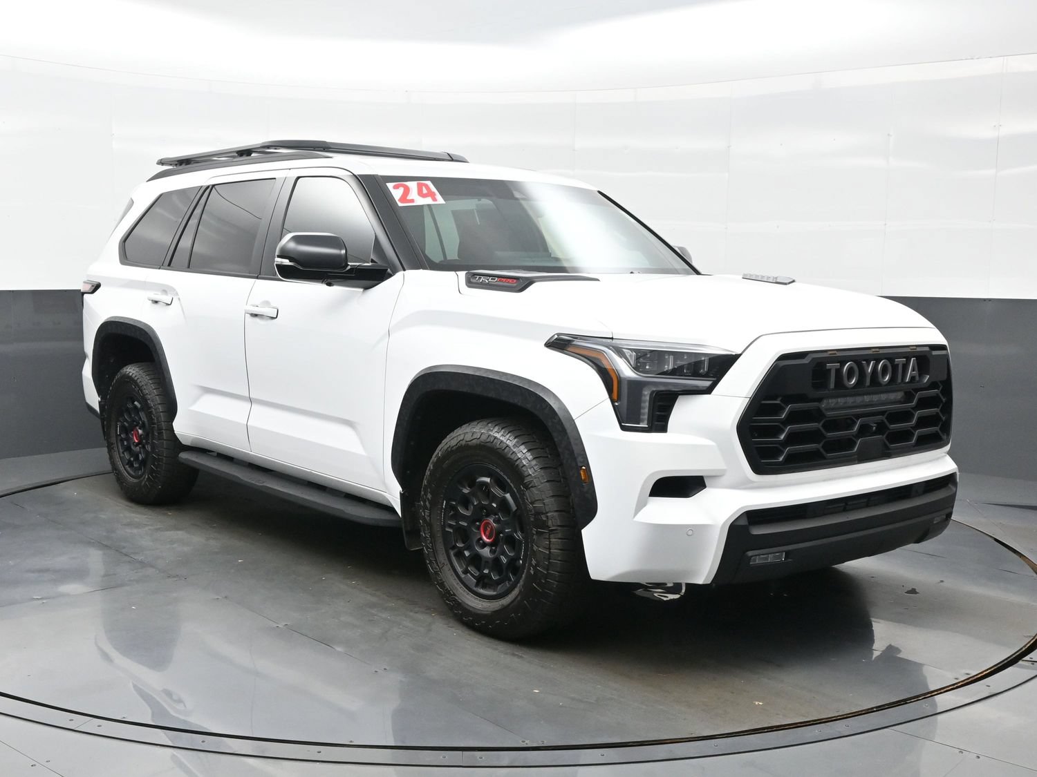 Used 2025 Toyota Sequoia TRD Pro AWD/4WD image 8