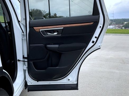 Used 2022 Honda CR-V EX image 18