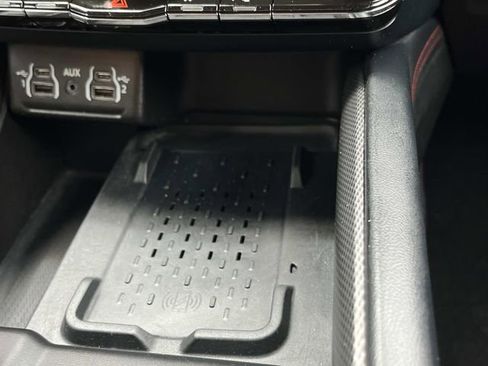 Used 2025 Dodge Durango R/T AWD/4WD image 38
