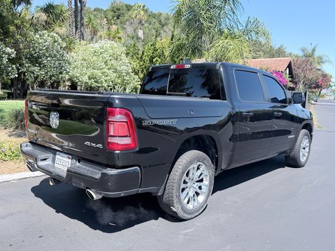 Used 2023 RAM 1500 Laramie AWD/4WD image 6