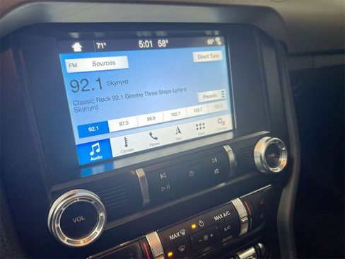 Used 2019 Ford Mustang GT Premium image 14