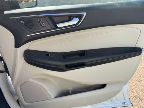 Certified 2023 Ford Edge Titanium AWD/4WD image 23