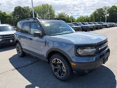 New 2026 Ford Bronco Sport Outer Banks AWD/4WD image 1
