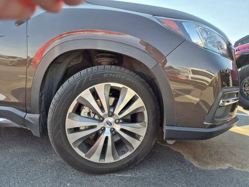 Used 2019 Subaru Ascent Touring w/ Popular Package #3 AWD/4WD image 5