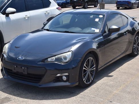 Used 2014 Subaru BRZ Limited RWD image 2