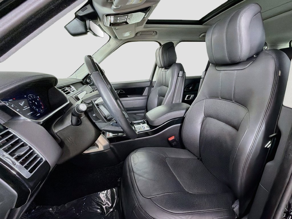 Used 2020 Land Rover Range Rover HSE AWD/4WD image 22