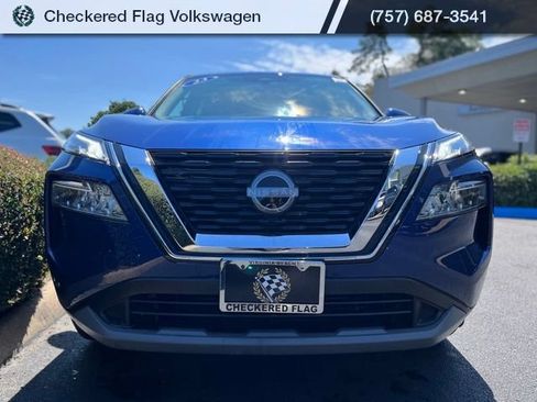 Used 2023 Nissan Rogue SV AWD/4WD image 13